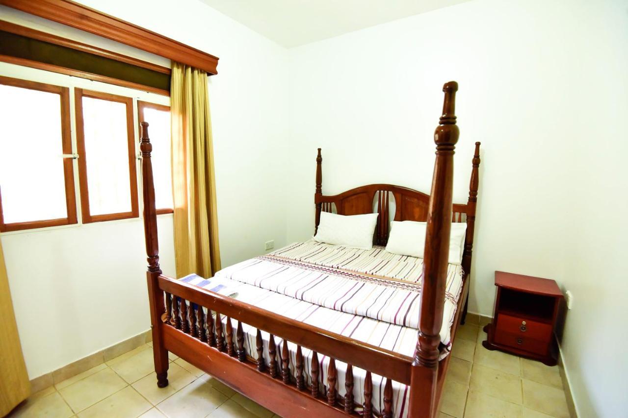 אנטבה Corinya Serviced Apartments מראה חיצוני תמונה